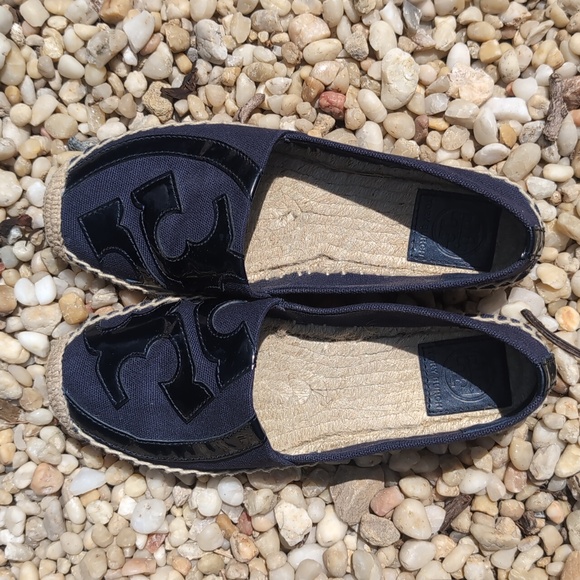 Like New Tory Burch Navy Espadrilles, Sz 6M. - Picture 5 of 7